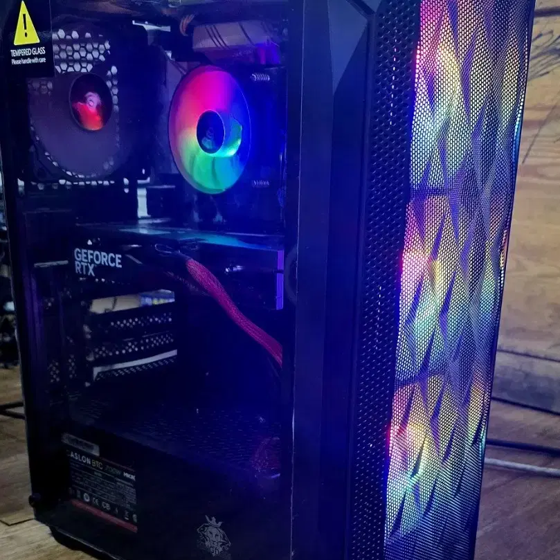 대전  i7 9700f 미개봉rtx4060 ram rgb16gb 512