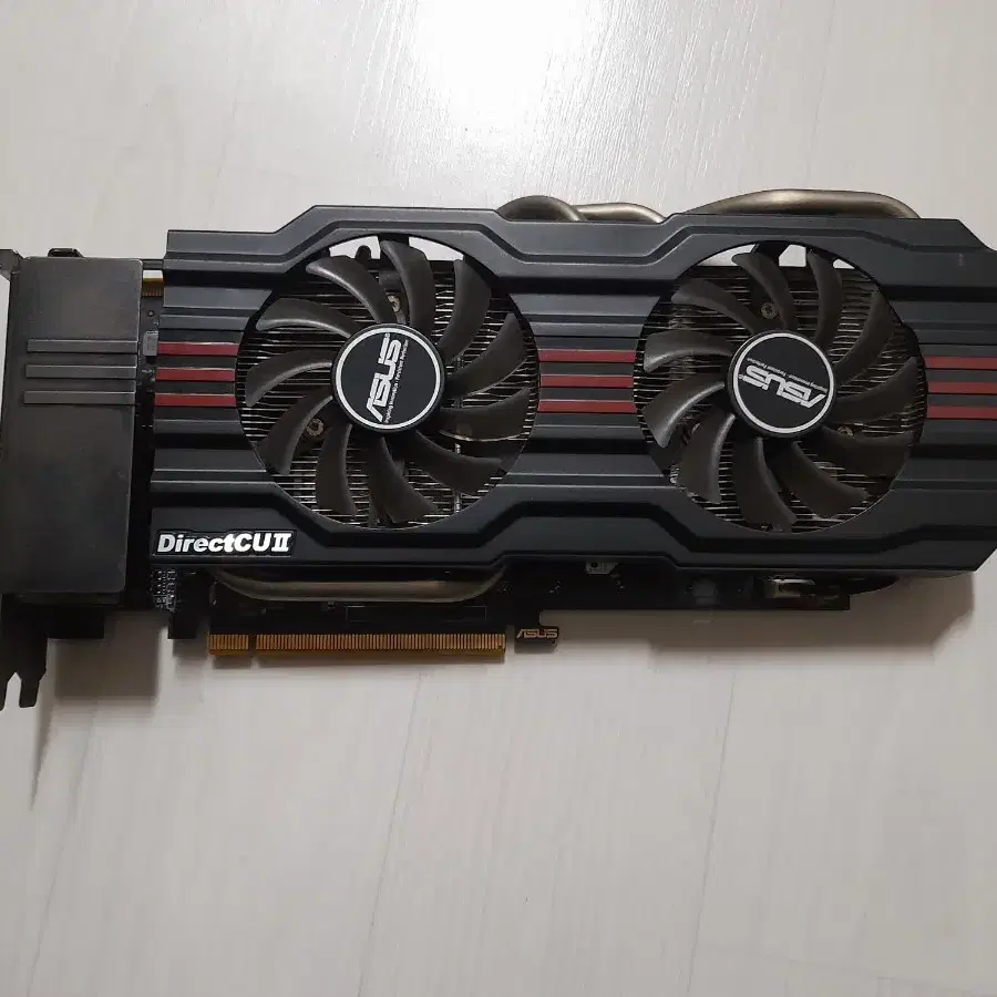 ASUS 지포스 GTX660 TI-DC2-2GD5 DCII그래픽