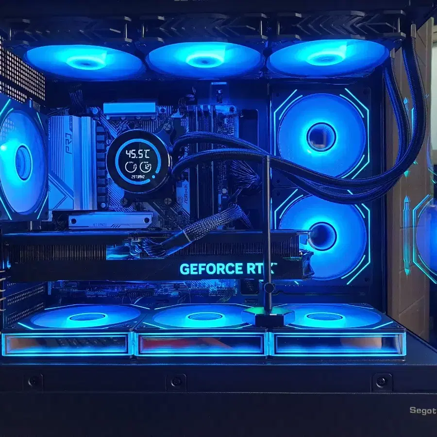 블랙 게이밍 컴퓨터 7800X3D + RTX4070TI SUPER