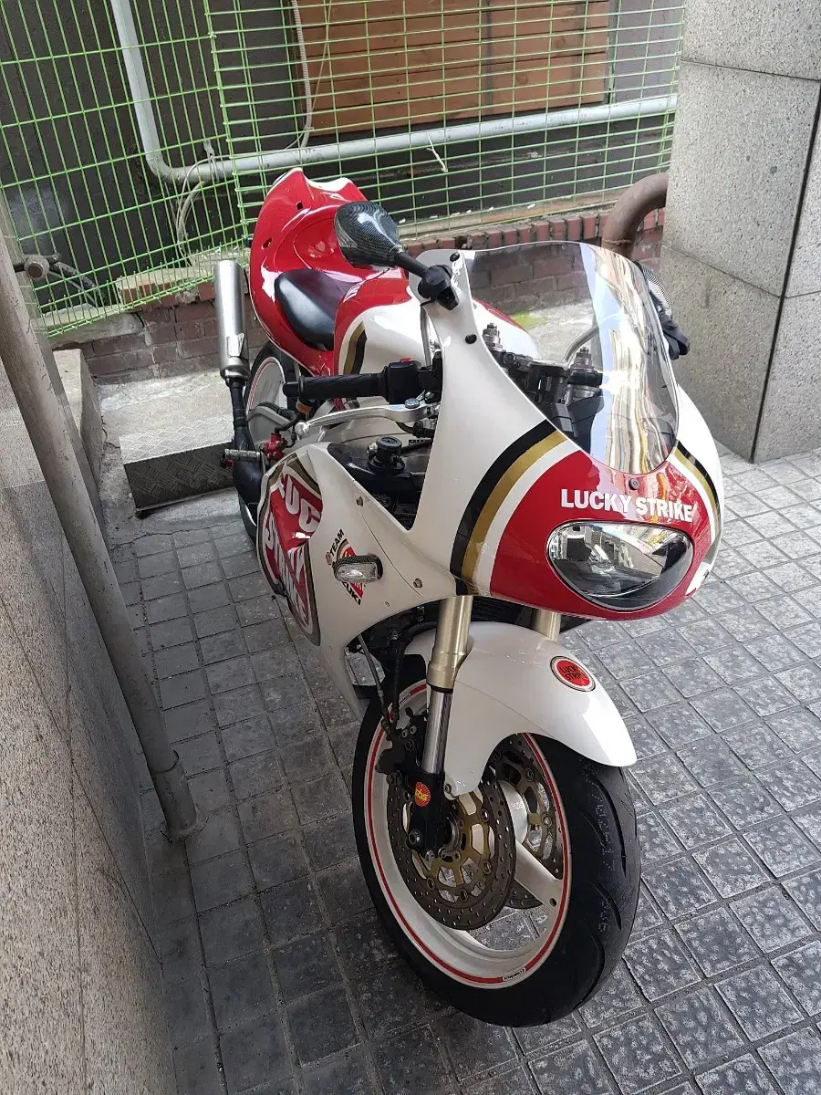 RGV250 VJ23 판매합니다