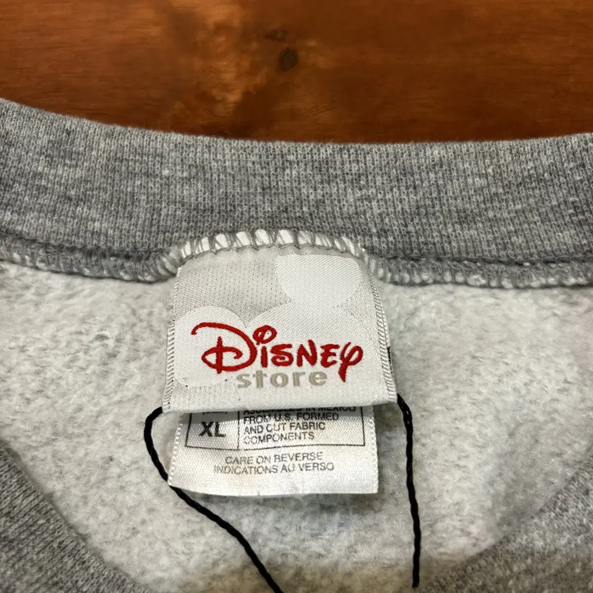 (XL) 90'sDISNEY PARKS 디즈니 맨투맨