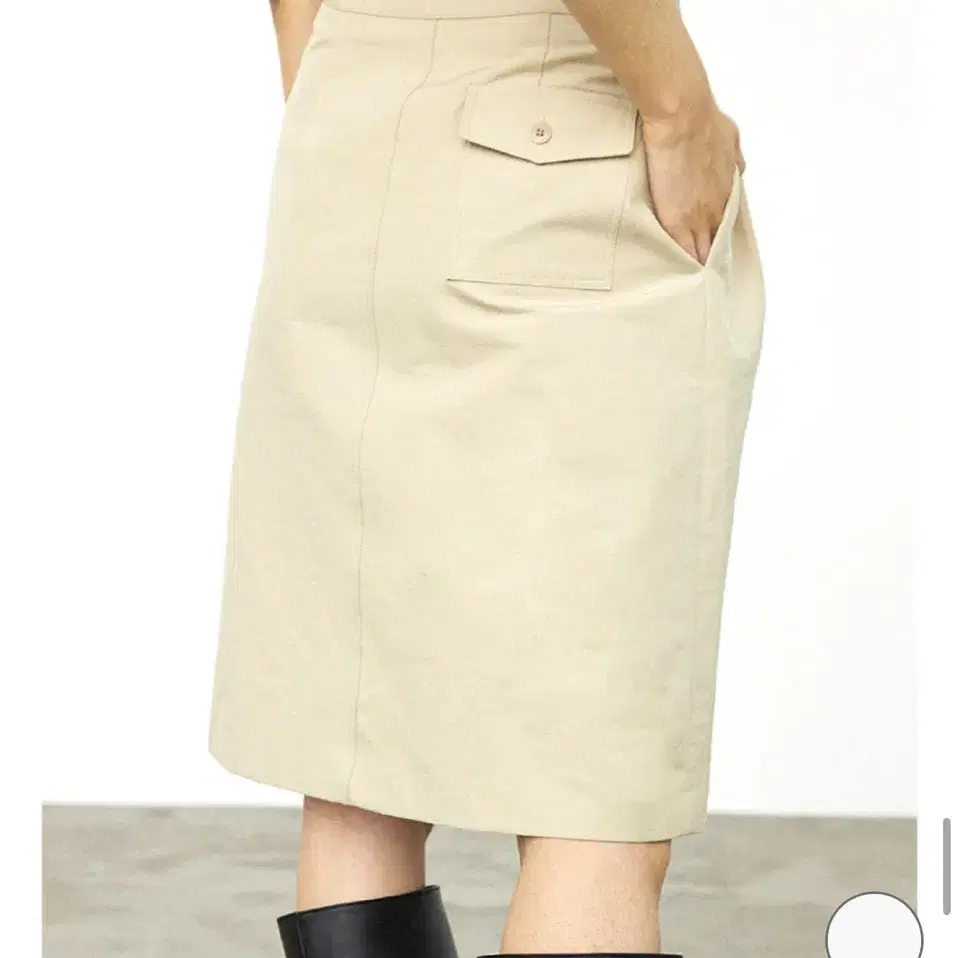 아우로 Diagonal open skirt [ Black, M ]