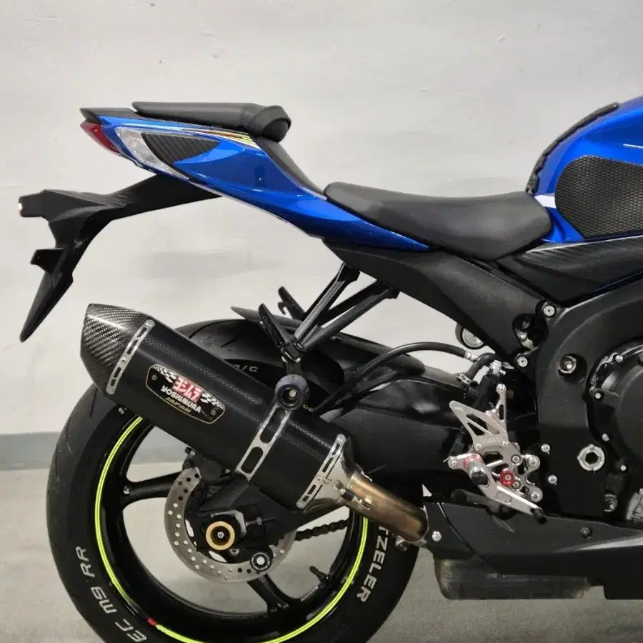 2017년식 스즈끼 GSX-R600 GP블루 판매합니다.