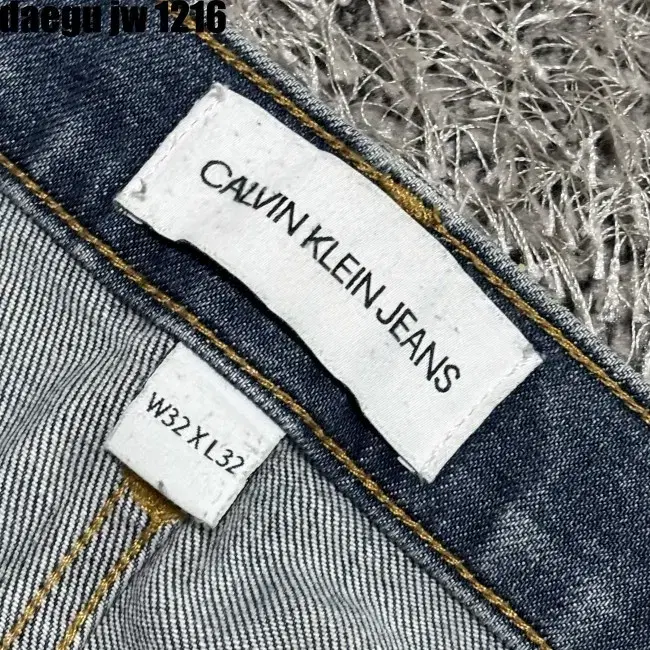 32/32 CALVIN KLEIN PANTS 캘빈클라인 청바지