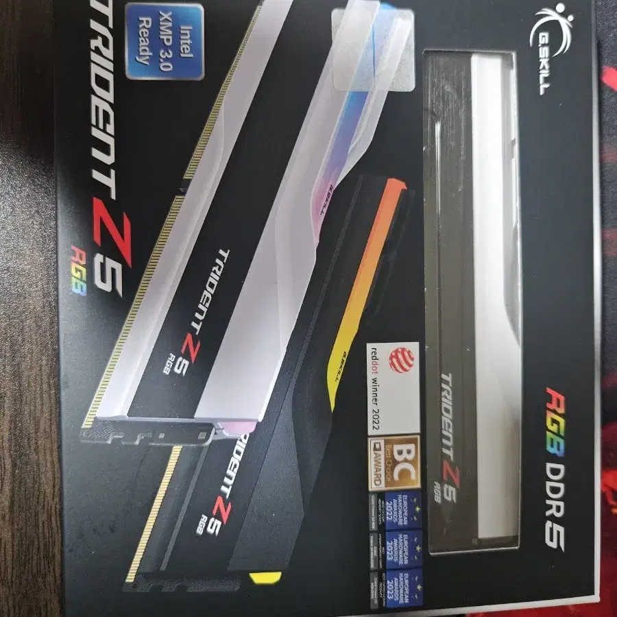 G.SKILL DDR5-6000 CL30 TRIDENT Z5 RGB 화이