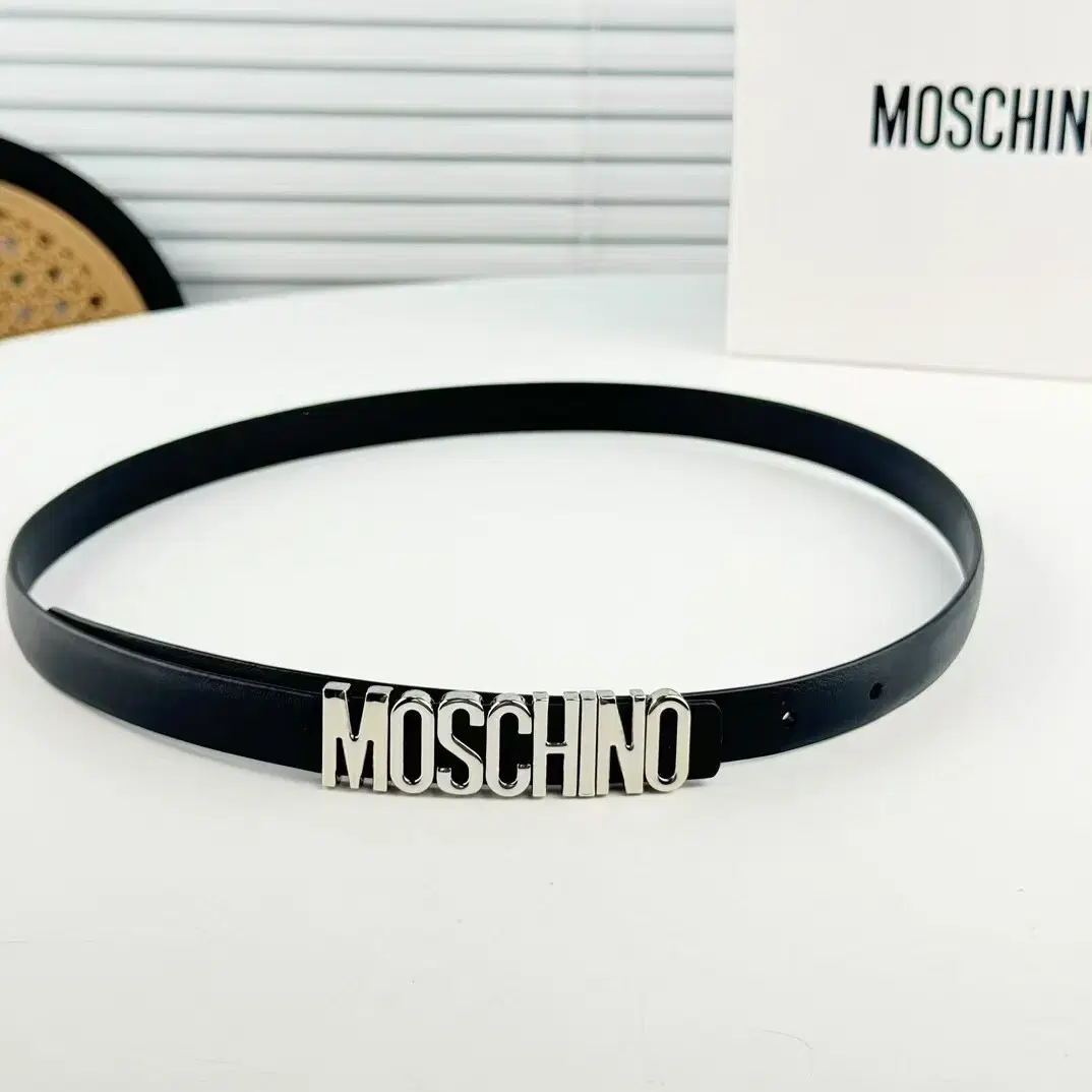 MOSCHINO 모스키노 양면 두피 여성 가죽 벨트