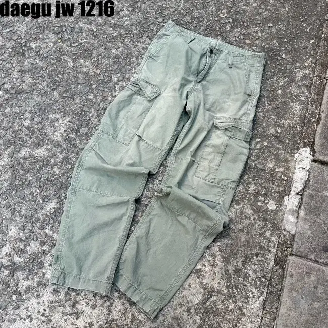 29 X 32 CARHARTT PANTS 칼하트 바지