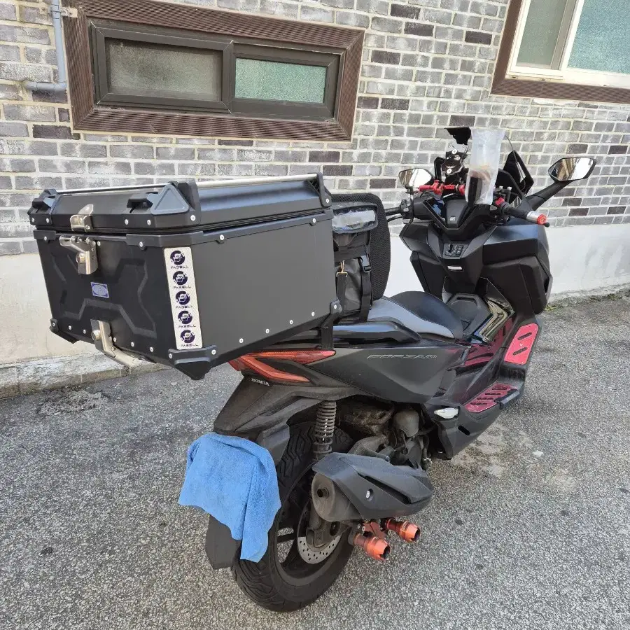 24년식 포르자350 pcx nmax 배달 오토바이