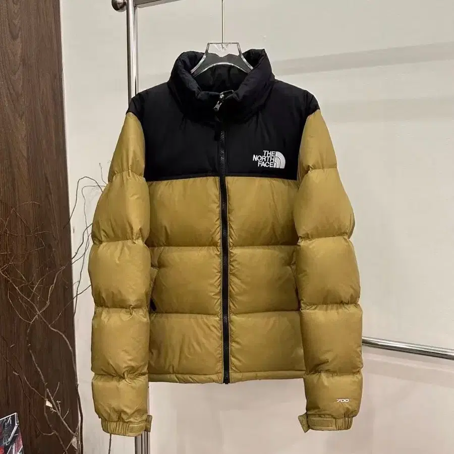 정품)노스페이스 1996 Nuptse 패딩 24가지컬러