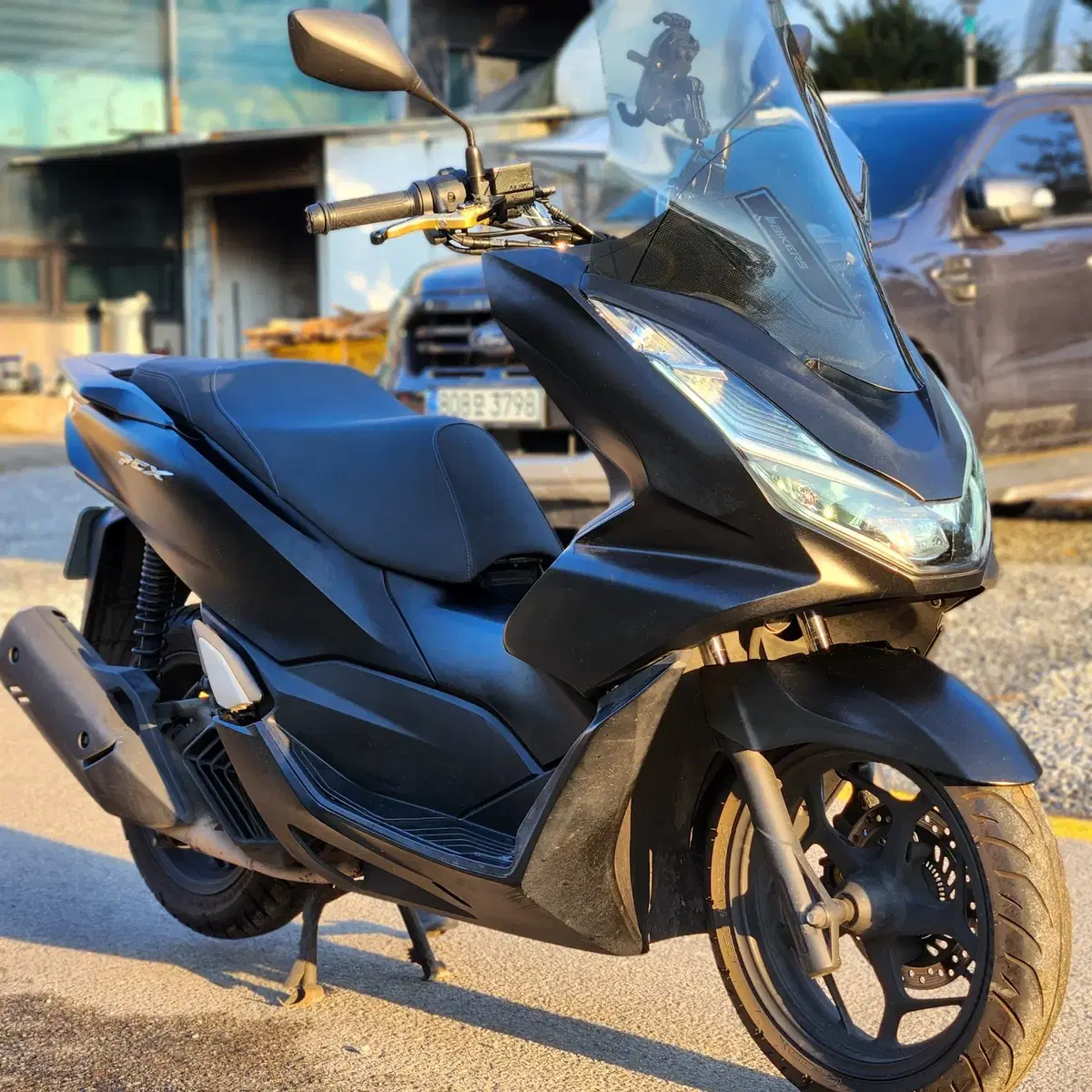 PCX125 22년식 5만8천KM 깔끔한 차량 판매합니다