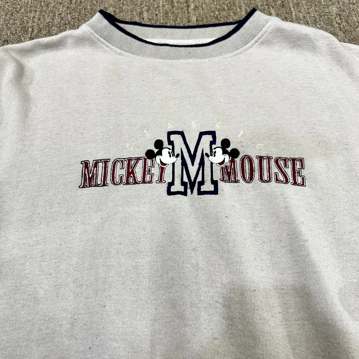 (XL) 90's Disney Mickey & Co. 디즈니 맨투맨