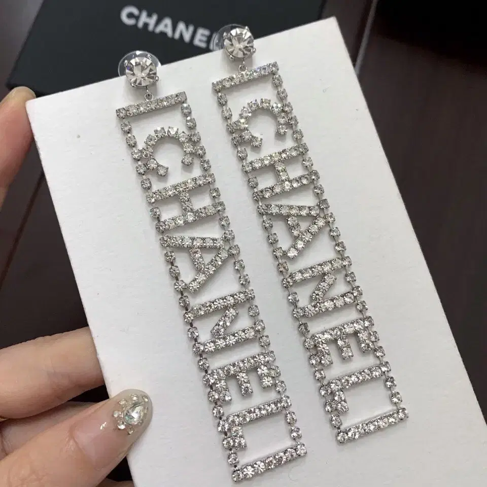 Chanel  샤넬   귀걸이