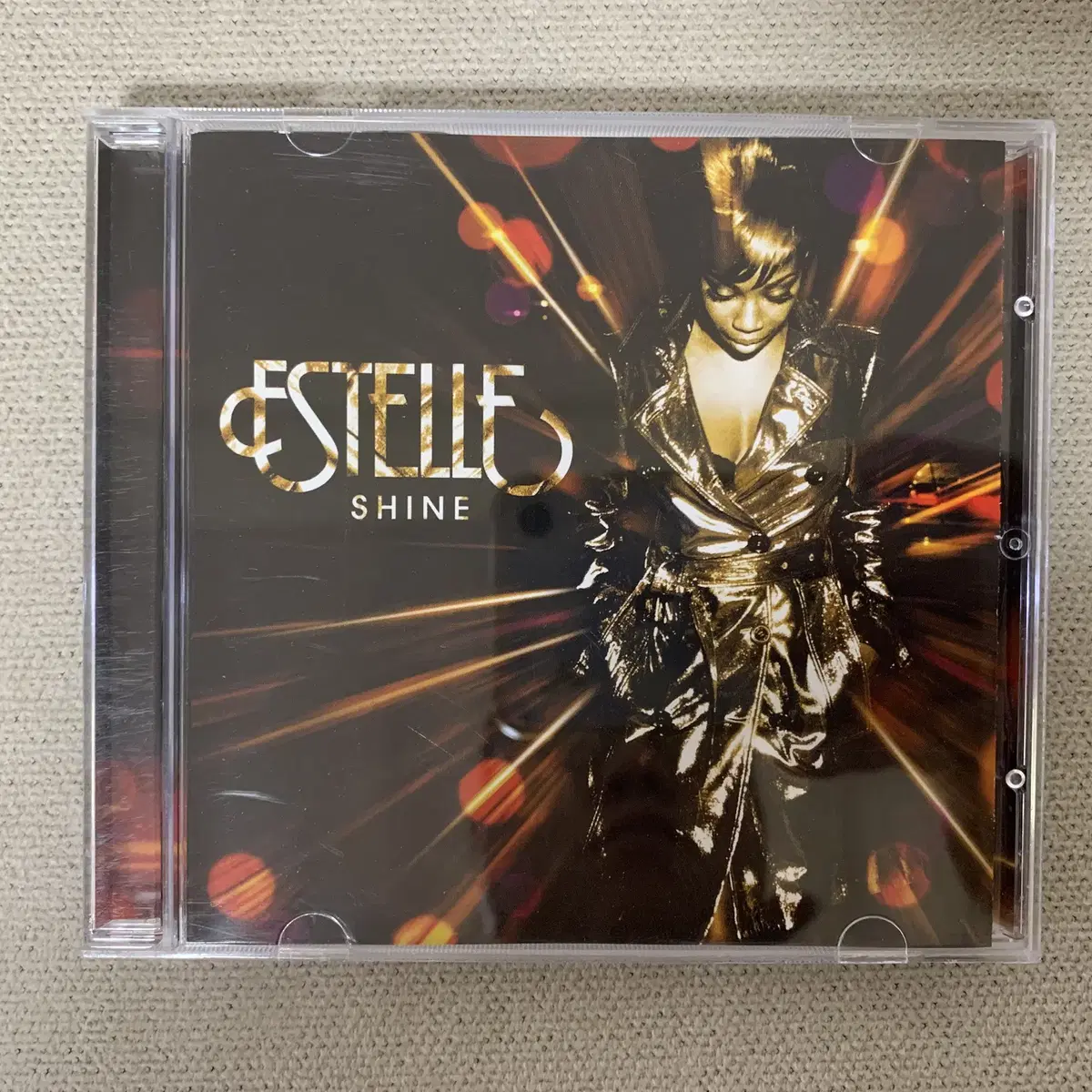 [CD] Estelle - Shine