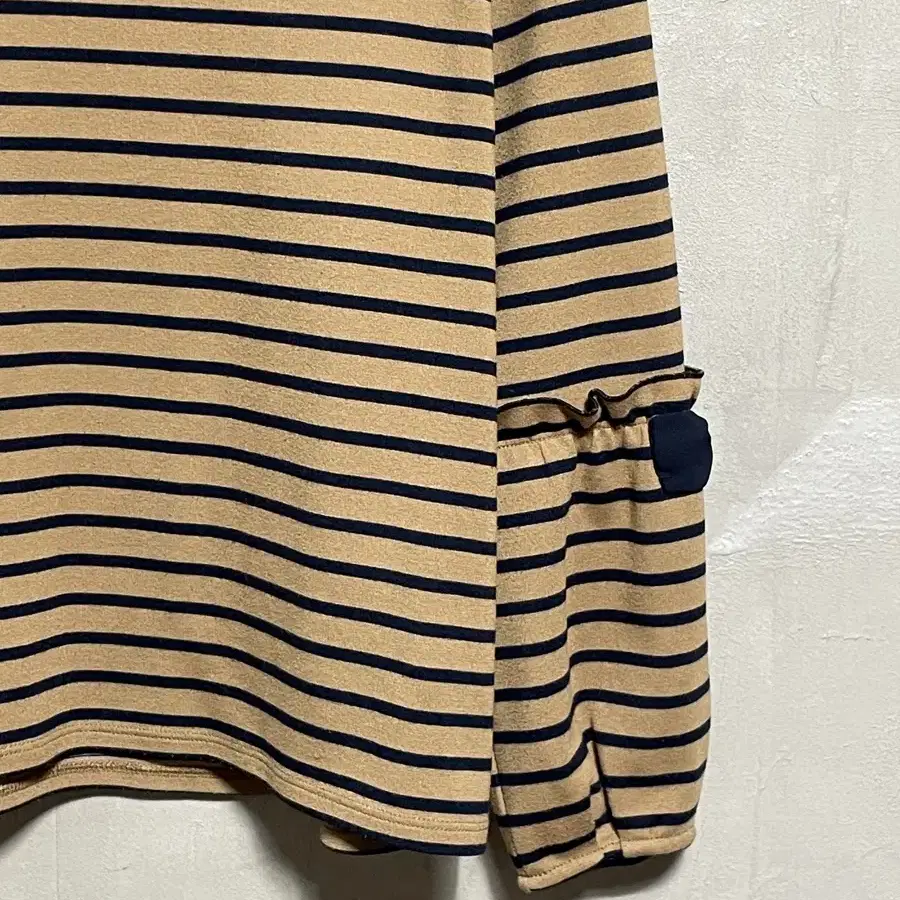 stripe Frill Long Sleeve