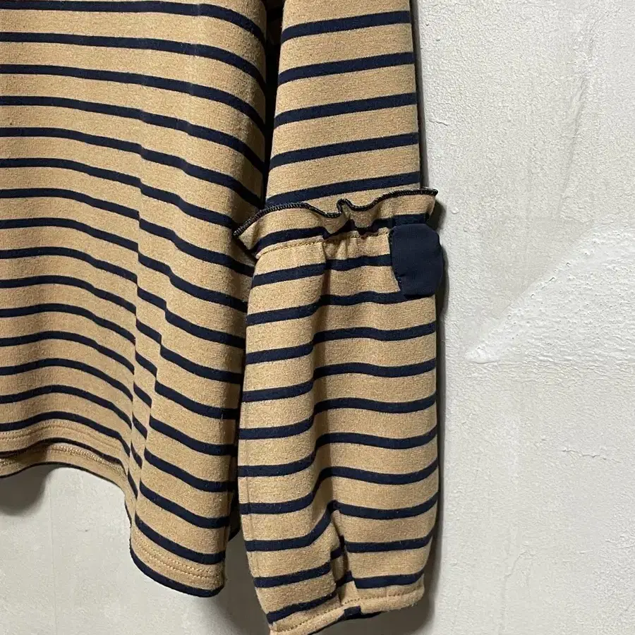 stripe Frill Long Sleeve