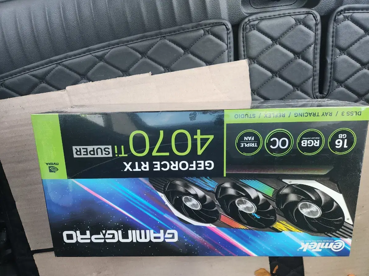 이엠텍 RTX4070TI SUPER 팝니다 미개봉