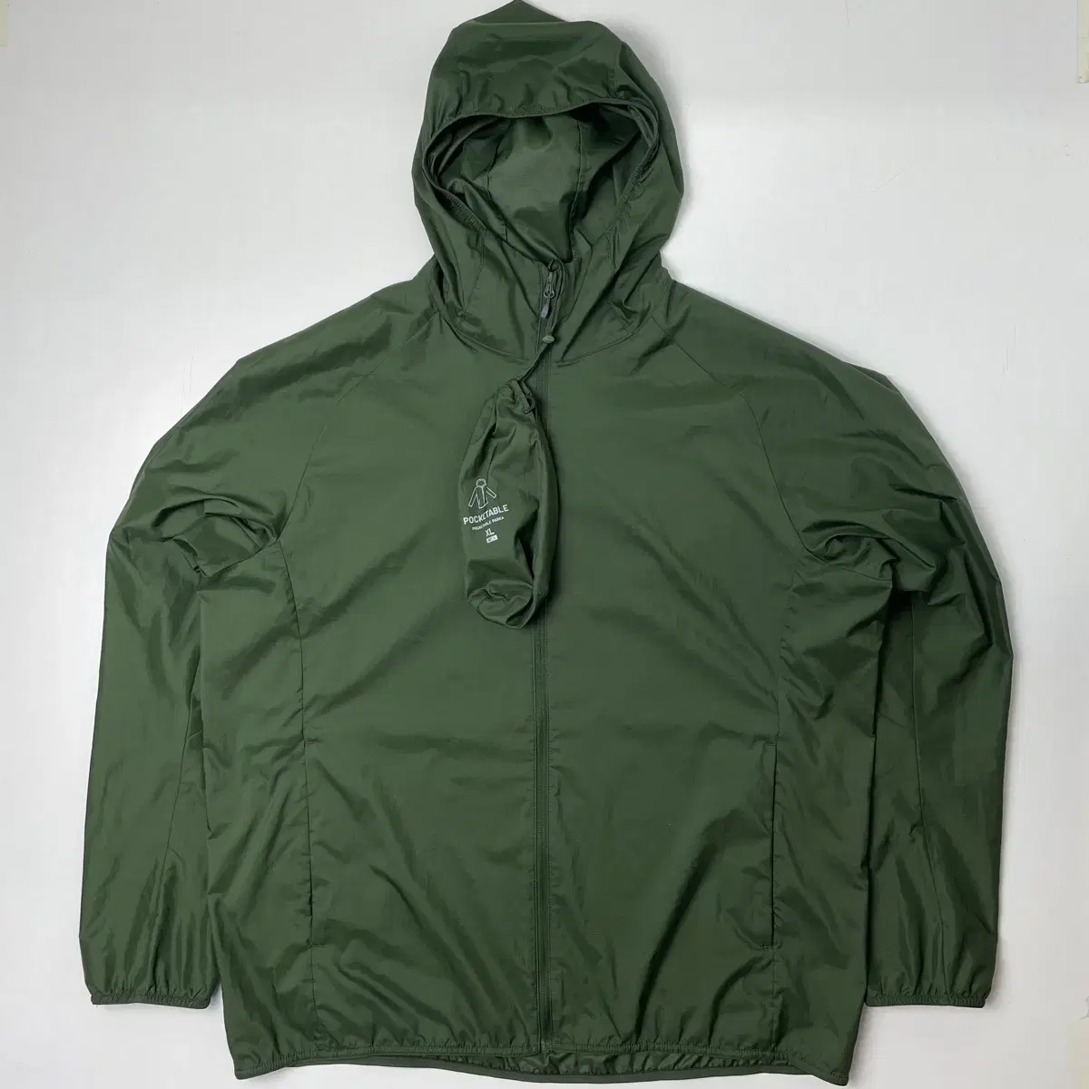 [TAKPO] UNIQLO Windbreaker Hooded Jacket Jumper Green XL