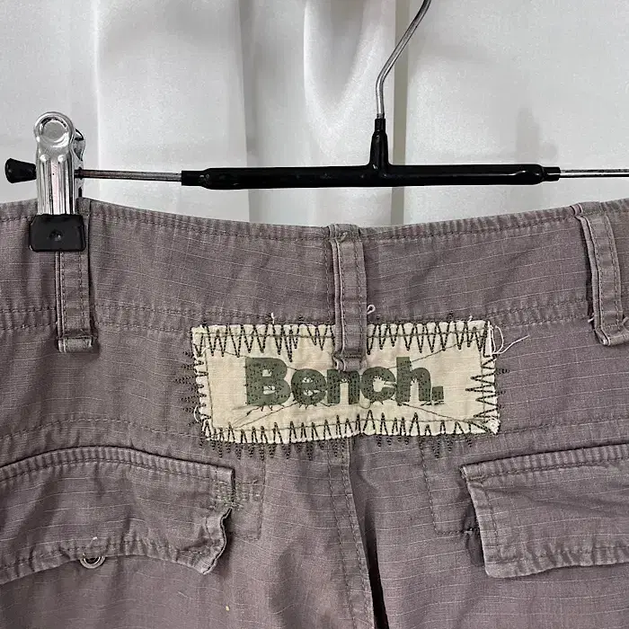 Bench pants