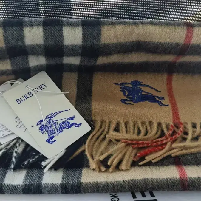 BURBERRY  버버리 클래식 스카프