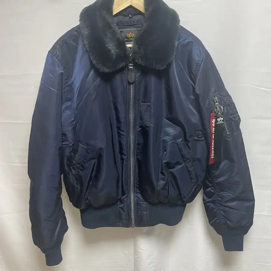 Alpha Industries 알파인더스트리 B-15 L