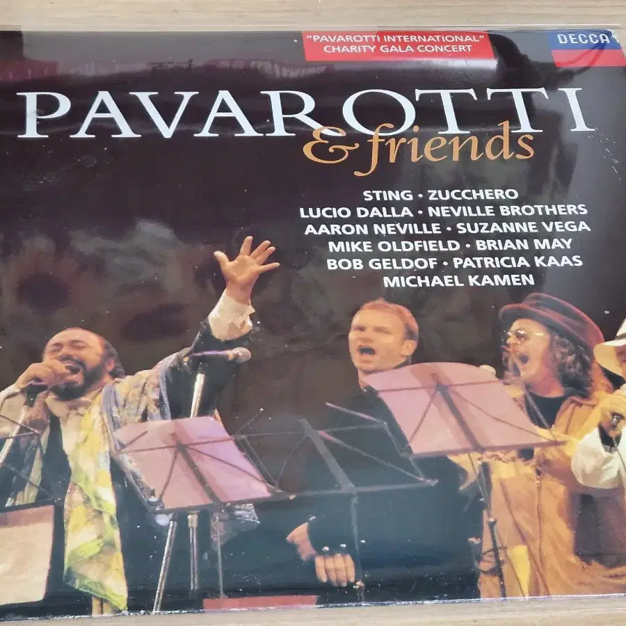 Pavarotti & Friends (LP)