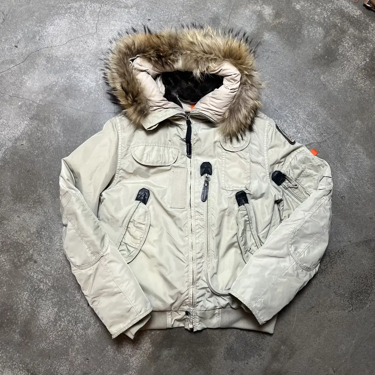 PARAJUMPERS 숏패딩