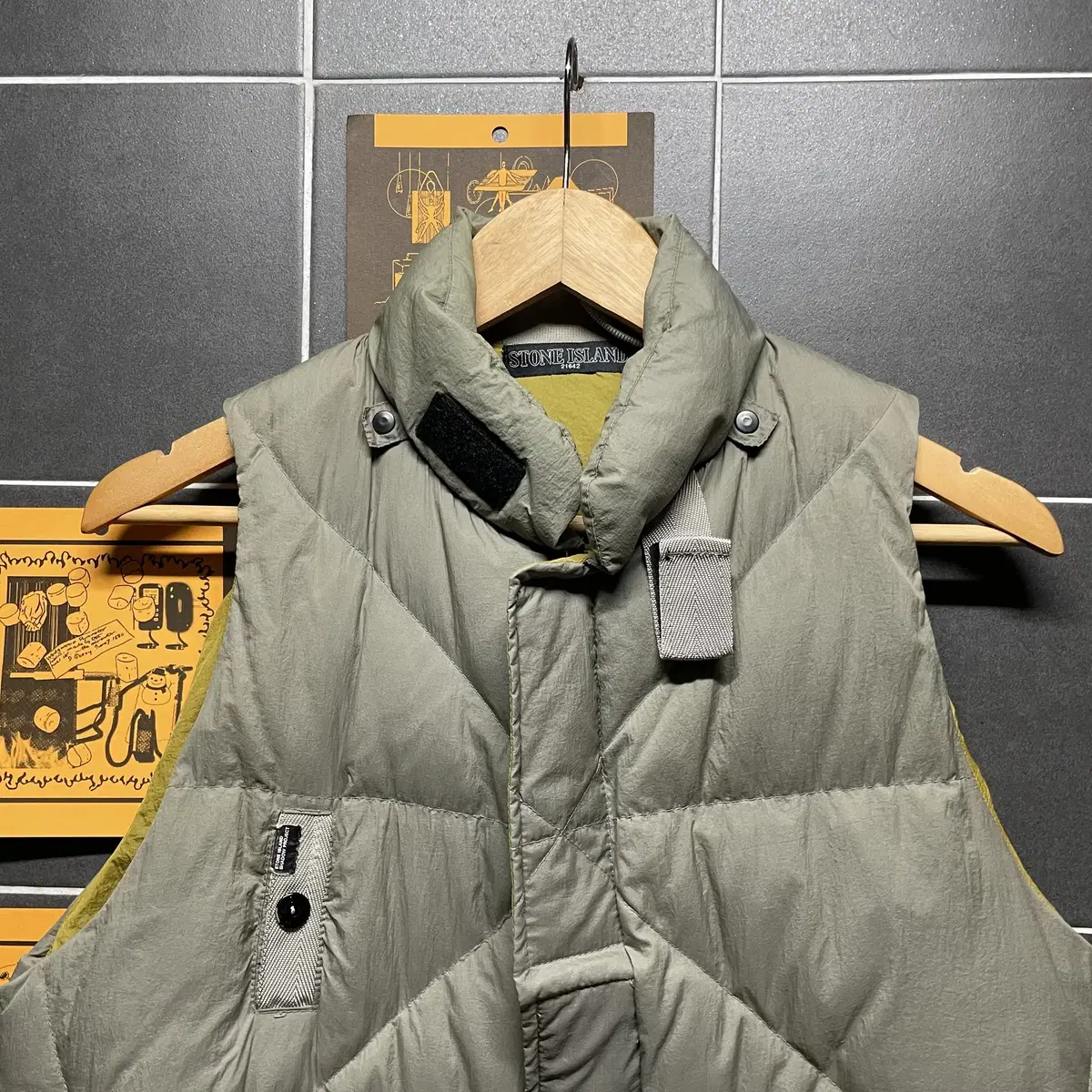 STONE ISLAND 스톤아일랜드 쉐도우프로젝트 다운패딩조끼