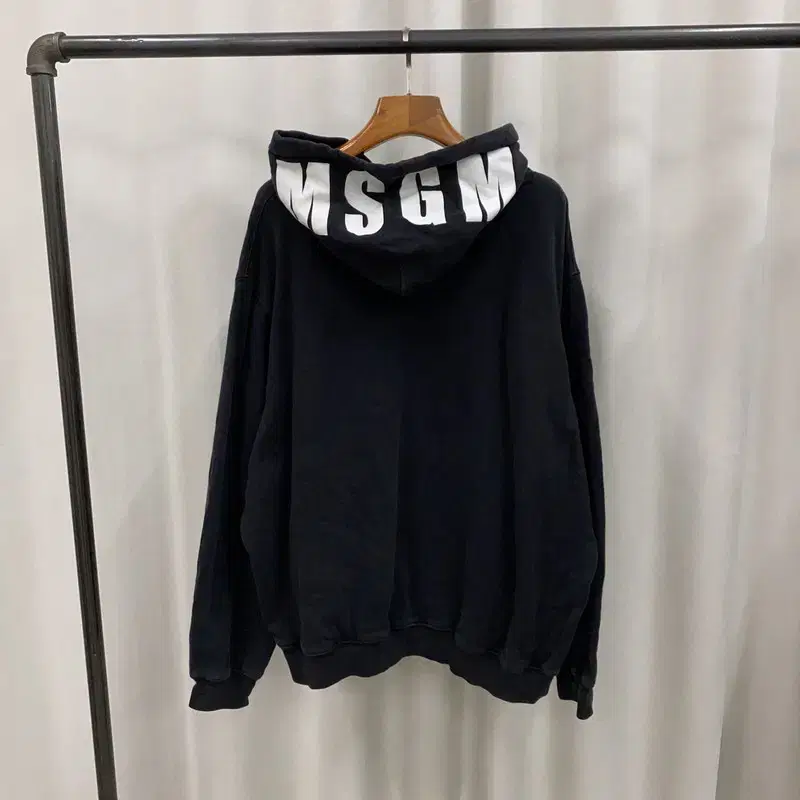 엠에스지엠 MSGM 밀라노 빅사이즈 오버핏 후드티 105 A06806