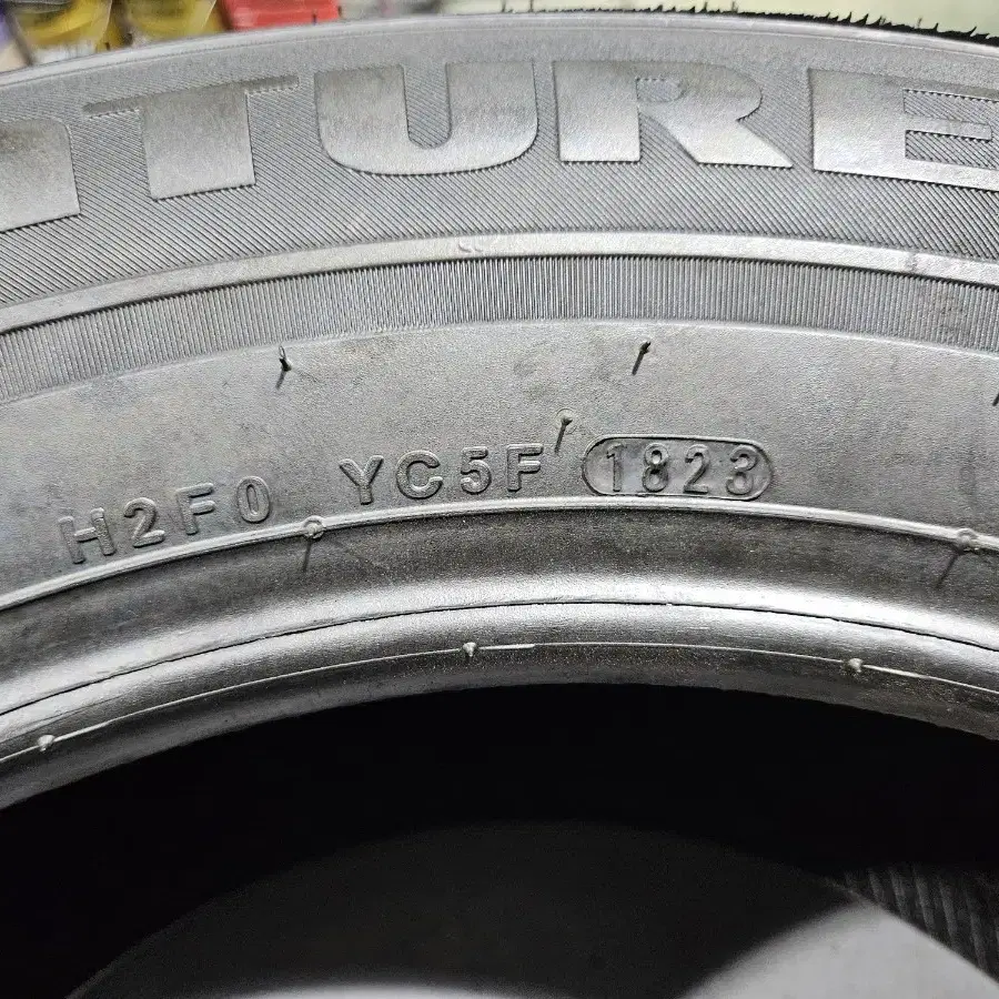 금호타이어 255/60R18 KL51