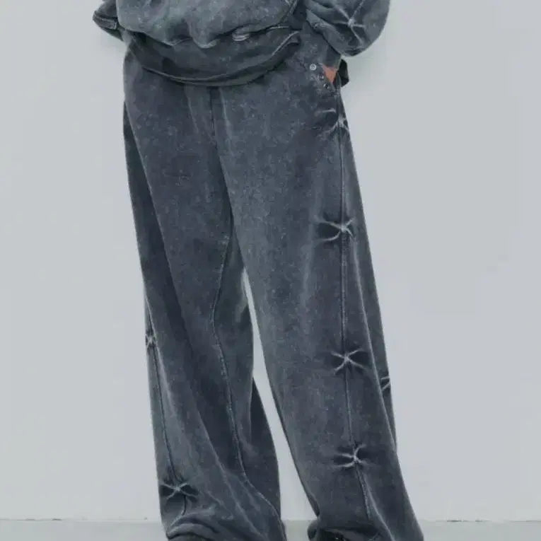 메종미네드  PINCH WASHED SWEATPANTS