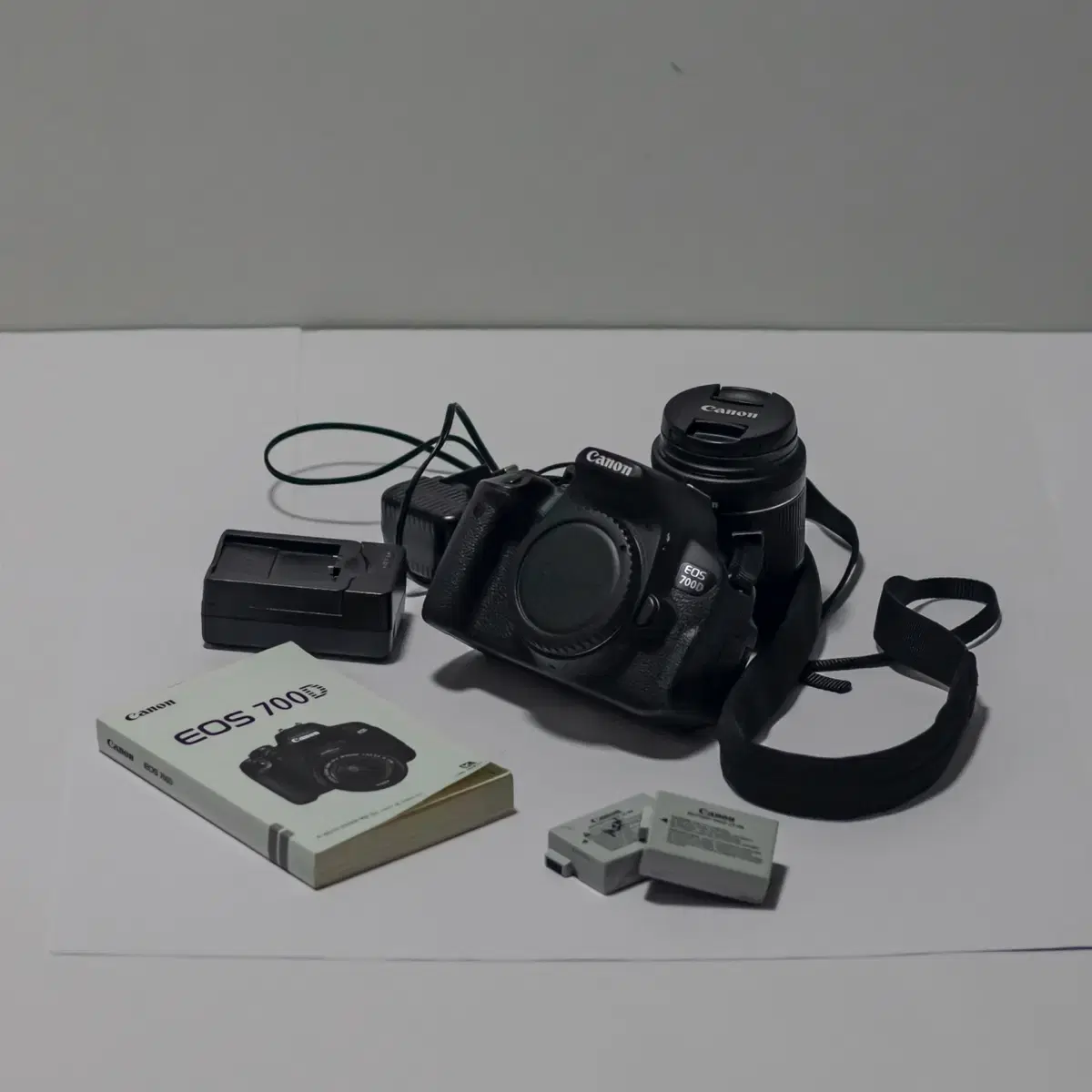 [중고]  Canon EOS 700D