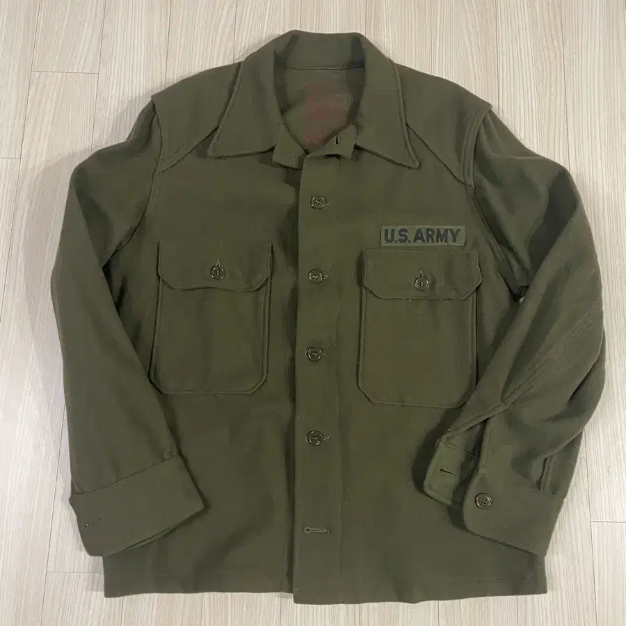 US ARMY OG 108 울셔츠 (데드스탁) 미듐레귤러