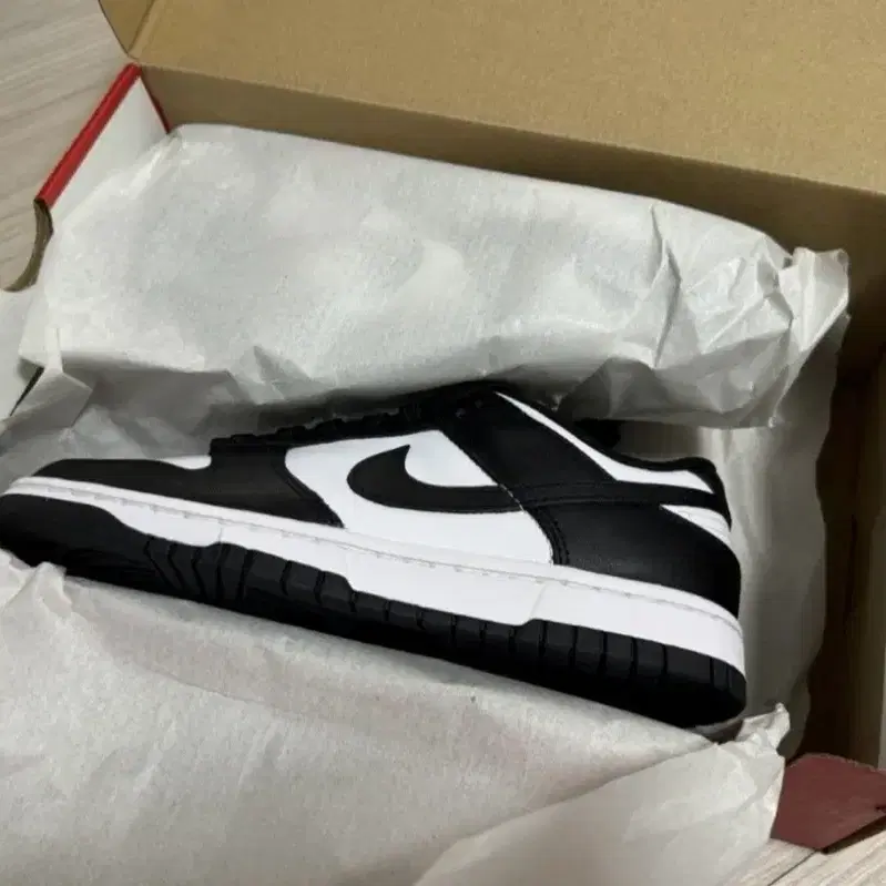 나이키 덩크 범고래((W) Nike Dunk Low Black) 250