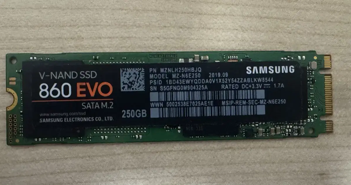 삼성 860 EVO 250GB M.2방식 택포