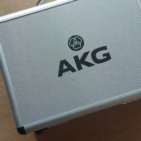 AKG C414 스튜디오 세트 구매영수증 있음 마이크판매 새상품급 민트!