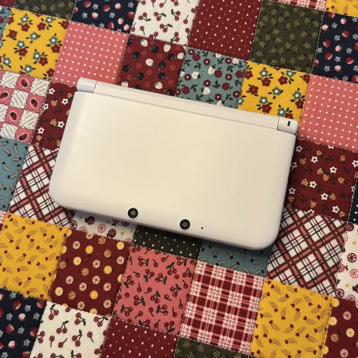 닌텐도 3ds xl 큰다수 화이트A급 (펜 포함)