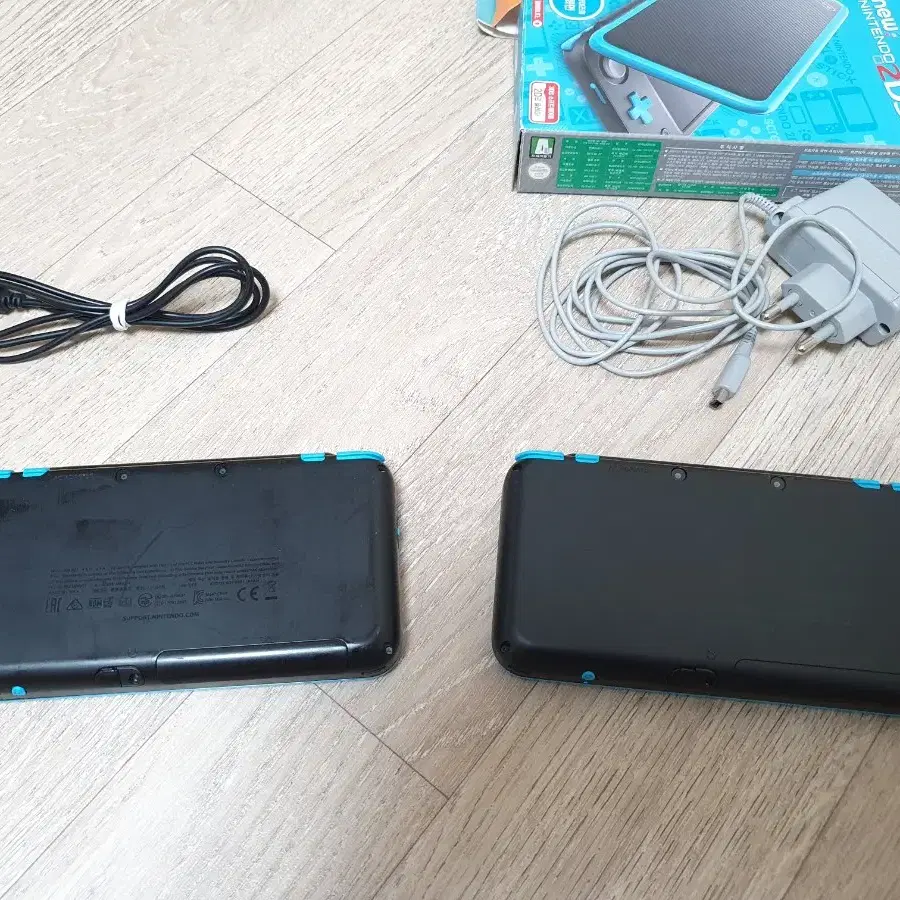 (가격내림!) 뉴 닌텐도 2ds xl 블루 판매합니다.