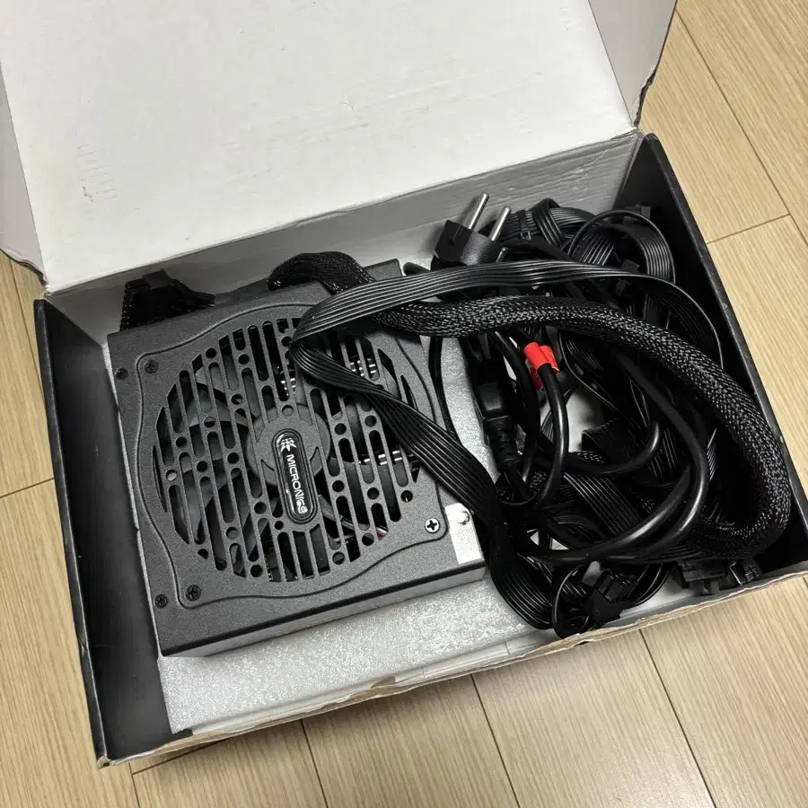 마이크로닉스 파워 클래식2 풀체인지 700W