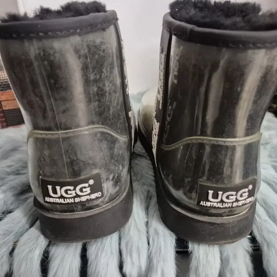 UGG(정품)230mm(여성)(부츠신발)~