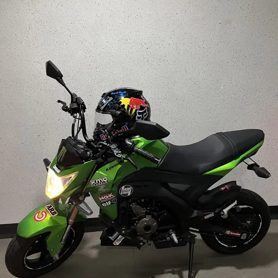 가와사키 Z125 PRO