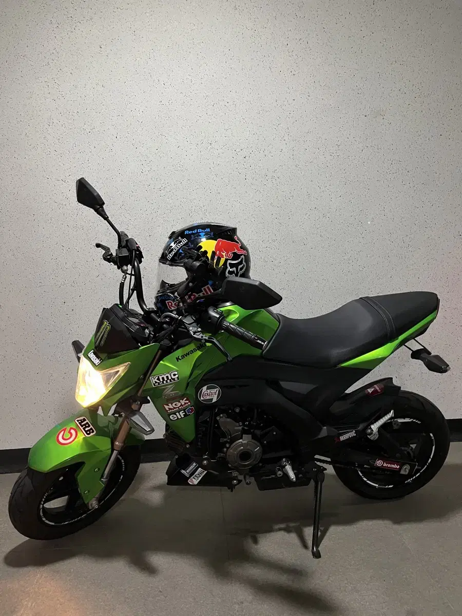 가와사키 Z125 PRO