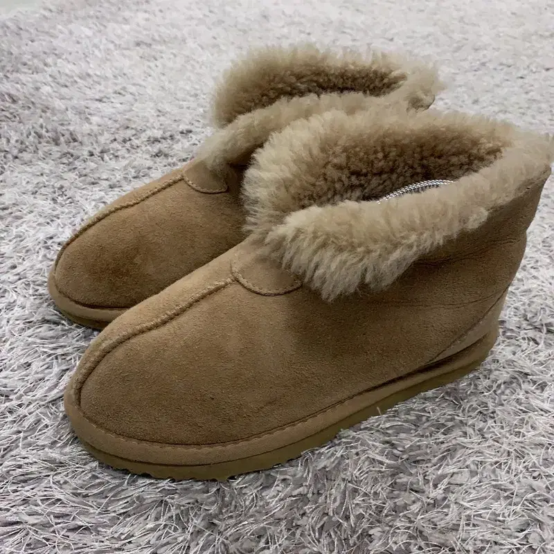 어그 UGG 겨울 털신 방한화 어그부츠 신발 230 G00994