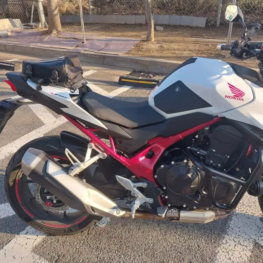 혼다Cb750 호넷