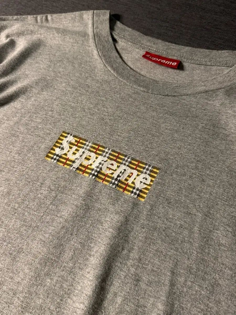 [L] 1997 OG Supreme Burberry Box Logo Short Sleeve Tee