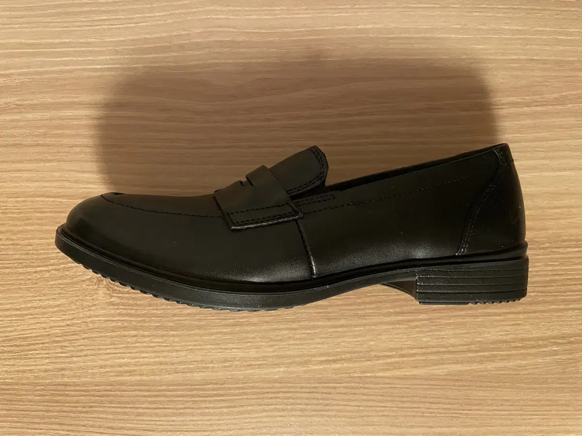 [220] Eco Penny Loafers