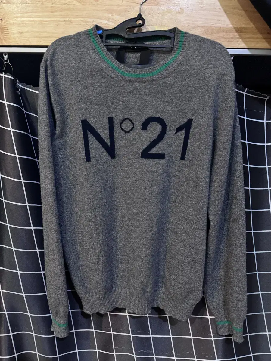 N21 니트