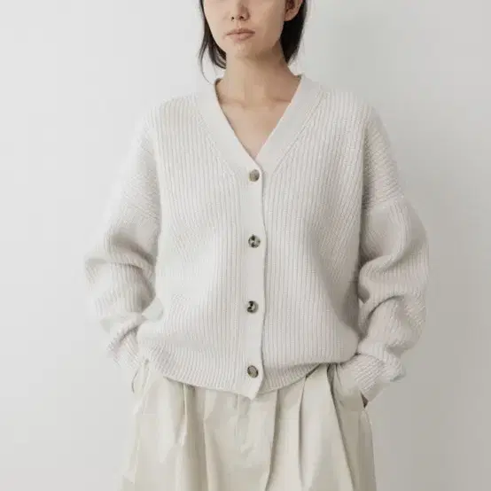 네세서리 ncssry camel knit cardigan oatmeal