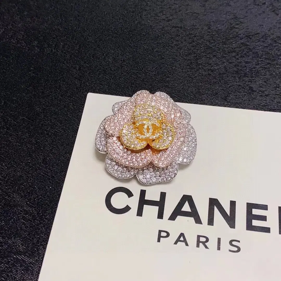 Chanel 샤넬 브로치