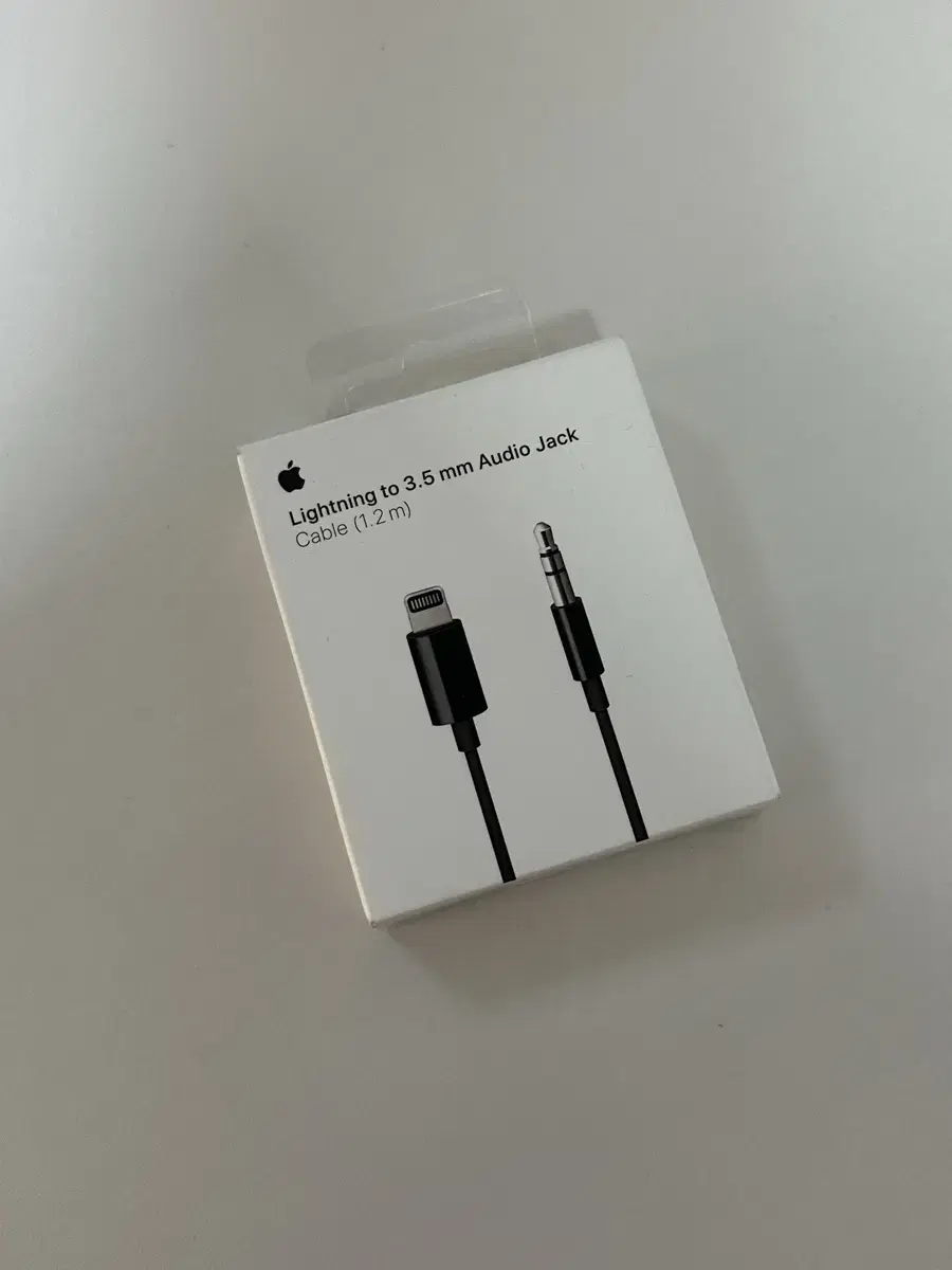 Lightning to 3.5mm audio jack