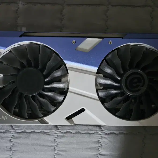 GTX 1070 8GB 이엠텍 포카리